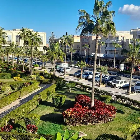 Luxury Duplex Chalet Mamoura Beach: VIP Beachfront with Helnan Views Alexandria Exterior photo