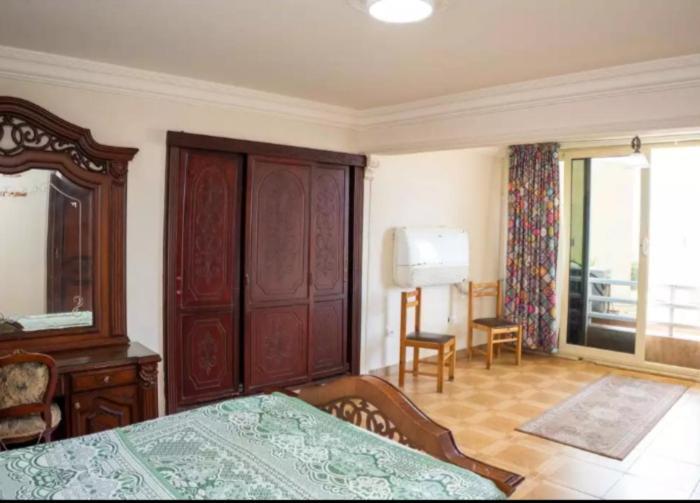 Luxury Duplex Mamoura Beach: Vip Beachfront With Helnan Views *